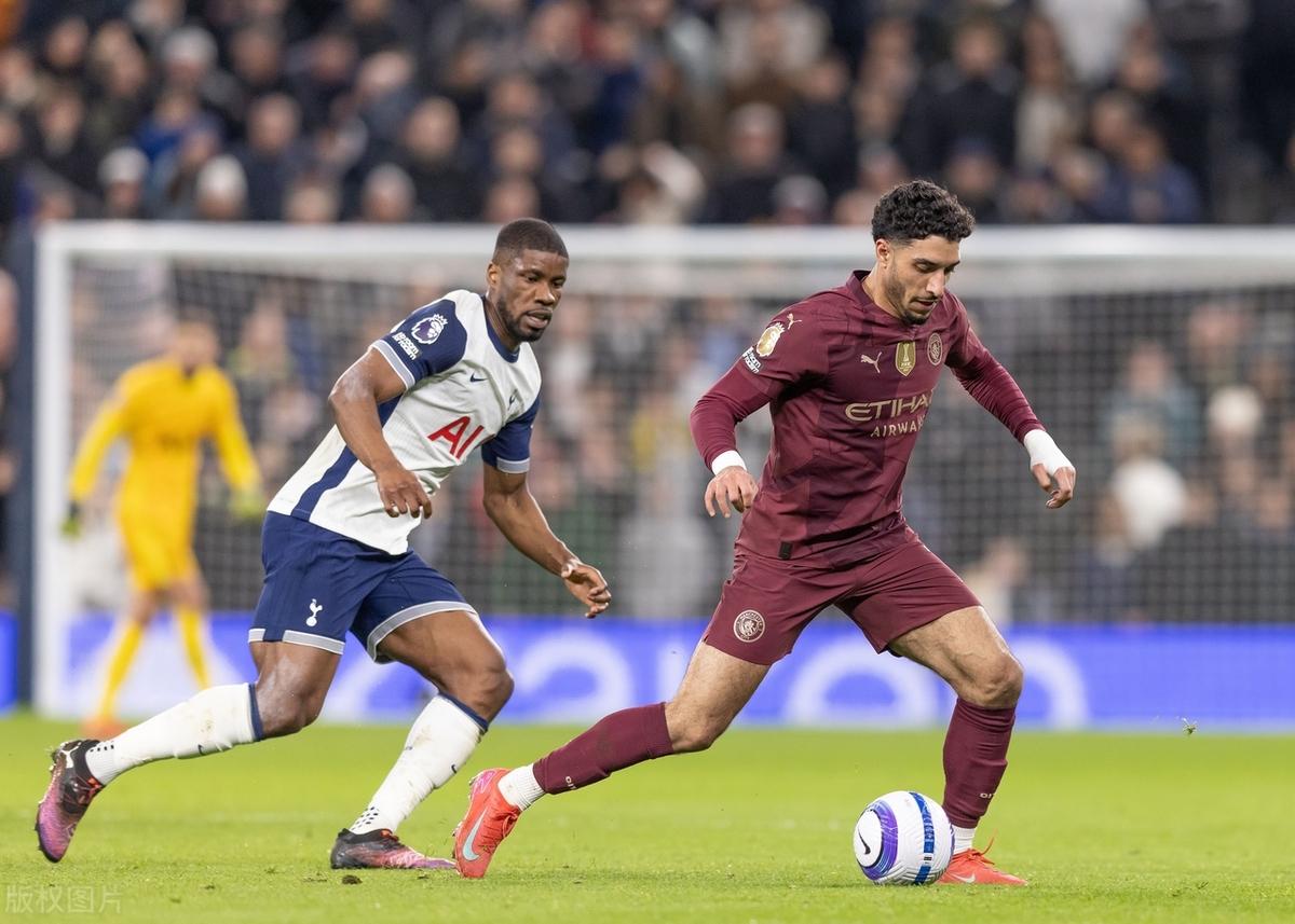 足总杯冲刺阶段走向成谜;克里夫兰骑士防线松动;信心回归;年轻球员得到机会的简单介绍 足总杯冲刺阶段走向成谜;克里夫兰骑士防线松动;信心回归;年轻球员得到机会的简单介绍